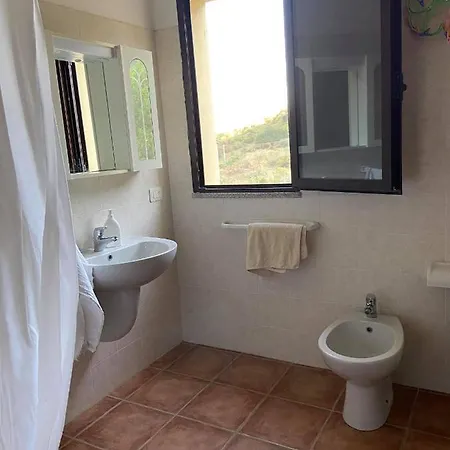 Sarrala Vista Mare * Тертения